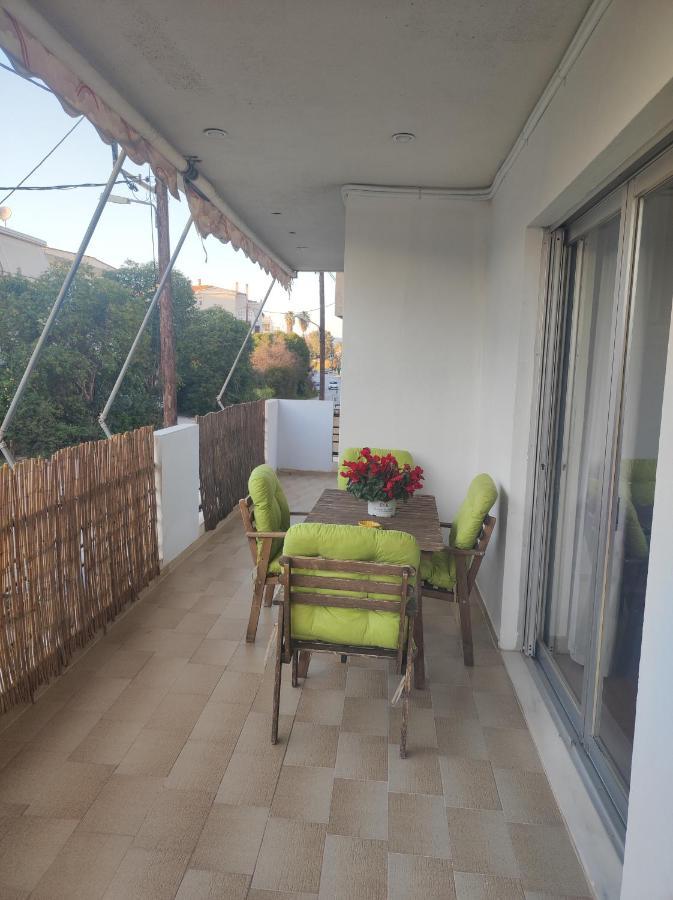 Cozy And Friendly Flat In Nafplio Appartamento Esterno foto